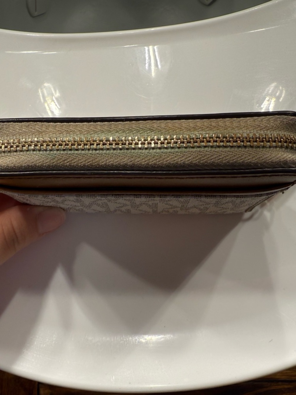 Michael Kors Beige Monogram Zip-Around Wallet with Brown Trim - Picture 3 of 7